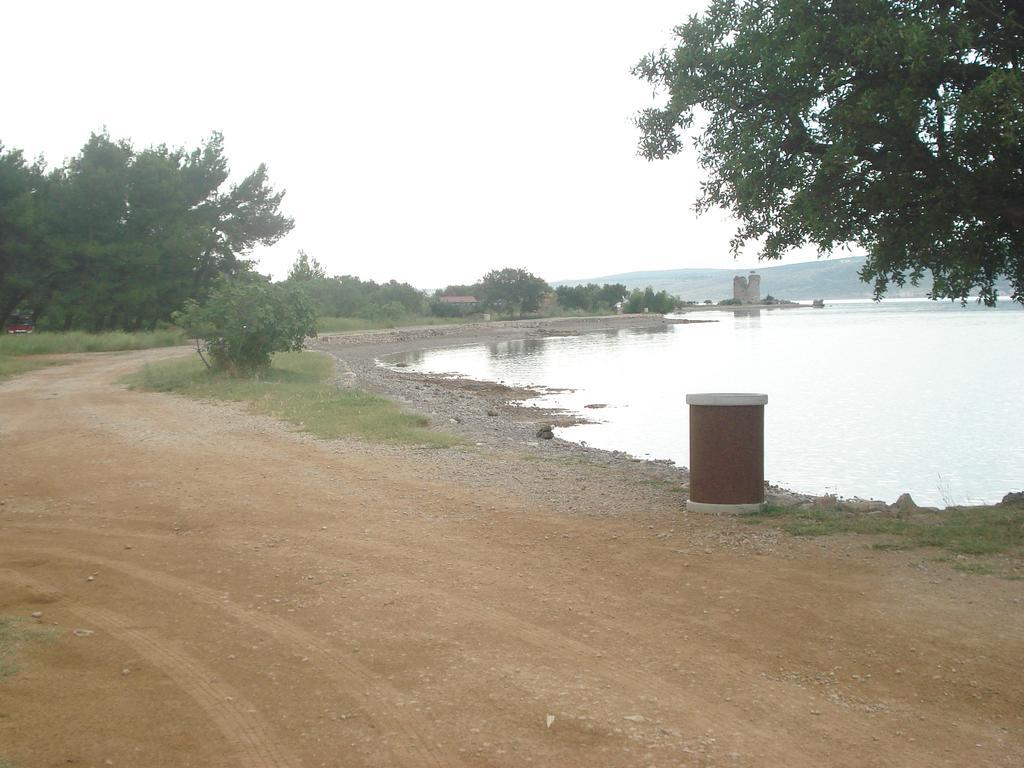 Apartment Andjela Starigrad Paklenica Luaran gambar